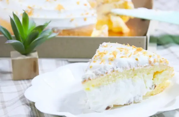 不吃就會想念的小巨蛋美食推薦" dobby手工甜品",每款甜點都很推薦