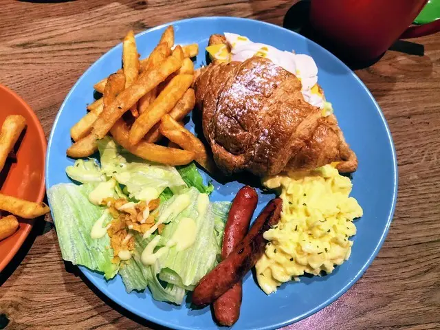 【新北新店早午餐】ZOO CAFE 鹿咖啡，動物園特色早午餐，也是間寵物友善咖啡廳!(近捷運大坪林站)