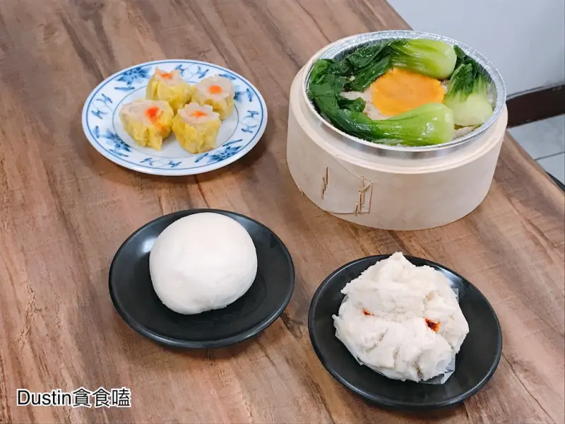 【 李師傅的店(道地港式點心) 】銅板價過乾癮 ‧ 日常也能嚐港點  │ 免服務費/不限用餐時段『永和頂溪 ‧ 國光市場』