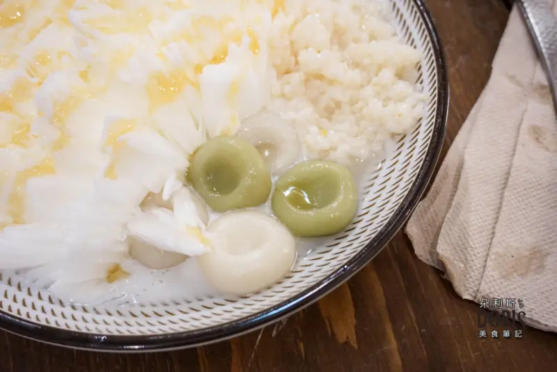 ♚食記♚台北中山【心地日常】楊枝甘露酒釀雪花冰 桂花蜜酒釀白玉雪花冰 芒果酒釀牛乳雪泥 雜貨 台灣伴手禮 生活選物 文青 冰店 花蓮北上 湯圓 果乾 文創 赤峰街 雙連捷運站