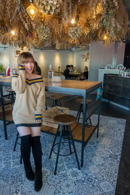 | Taiwan Haulien ☻台灣 花蓮 奇幻地咖啡 Wonderland Cafe | 浪漫乾燥花天空 . 花蓮IG打卡熱點