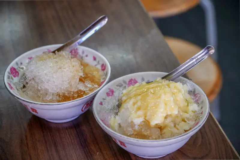 迪化街美食推薦x魔王 台北大同區 顏記杏仁露 迪化街金桔檸檬汁 妙口四神湯肉包 捷運大橋頭站/北門站 內文有店家資訊