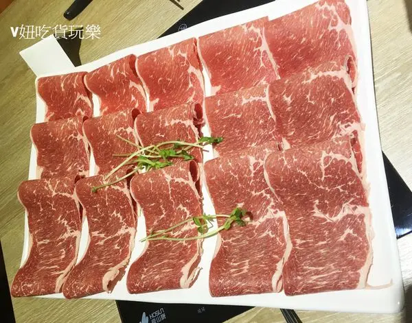 [永和] ❤ 樂番日式涮涮鍋❤ 高品質12盎司CHOICE等級安格斯霜降翼板牛肉鍋  新鮮鮮奶起司鍋  / 頂溪捷運站 永和國中 福和橋