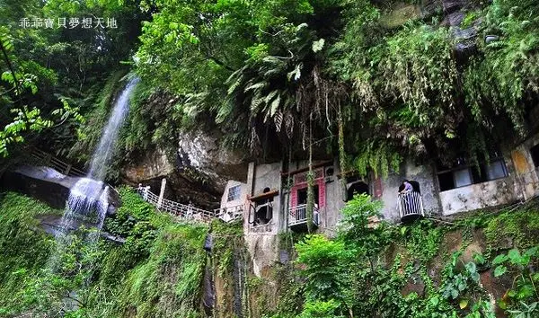 【新店 / 山林 】銀河洞越嶺步道。鬼斧神工的名勝古蹟