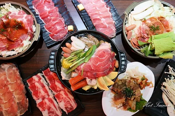 【台南美食】299元銅盤烤肉+火鍋吃到飽！打卡還免費送春川辣炒豬：一鼎鍋        
      