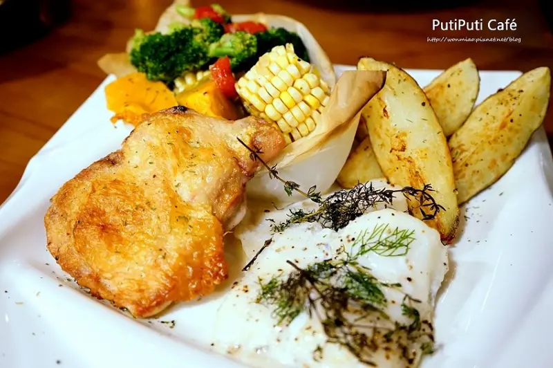 捷運南京三民聚餐 ✿ PutiPuti Café ✿ 紐西蘭私房料理 / 早午餐 / 商業午餐 / 下午茶 / 宵夜 / 包場 / 聚餐 推薦 (完整菜單 menu)