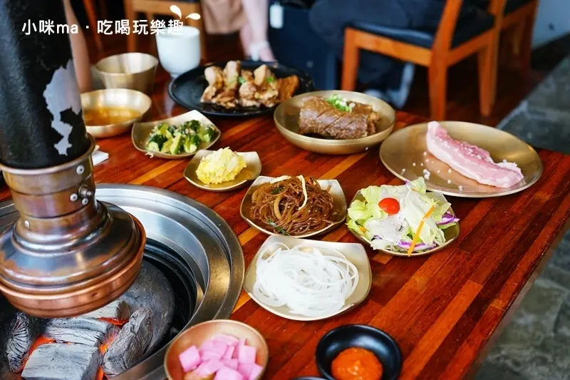 Meat Love橡木炭火 ▏獨特橡木炭火燒肉 陣陣清香抓緊老饕的胃。美式工業風裝潢的韓國烤肉店。台北信義燒肉。捷運101/世貿站