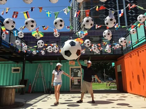 【集盒kubic彩色貨櫃屋/新光碼頭/高雄展覽館】高雄文創新景點/推薦高雄旅遊新去處/高雄新地標