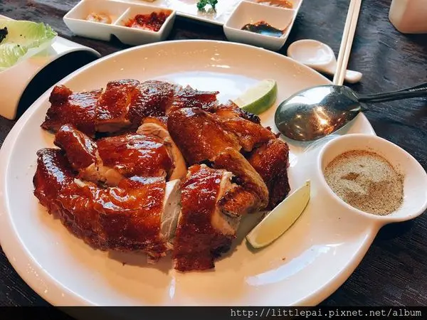 [台中 x 美食] 寶麗金餐飲集團港式飲茶-市政店 // 挑高空間的港式飲茶/環境超優 餐點創新口味佳!