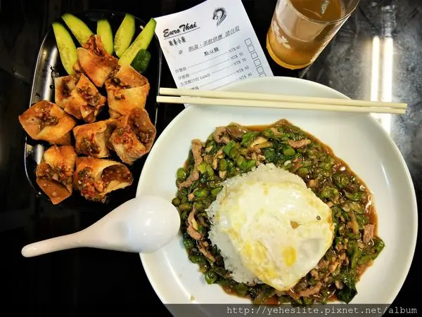 歐泰小廚- 當打拋豬肉的香濃湯汁遇上口齒留香的香茅