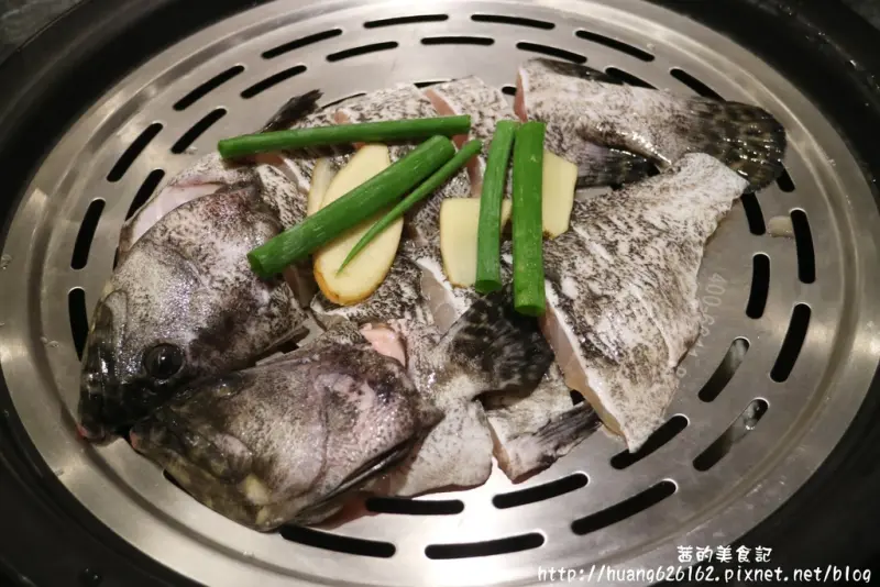 【台北中山區】再訪依然美味的『漉 海鮮蒸氣鍋 (松江店) 』蒸的活海鮮料理/捷運松江南京站/愛評體驗團