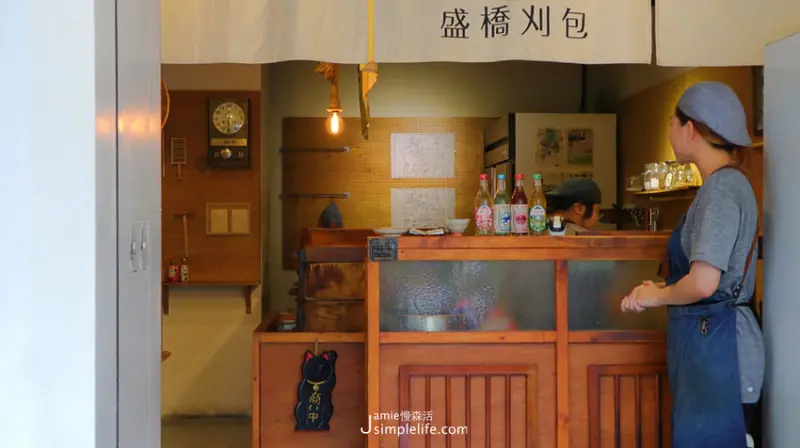 台中｜中區食記 × 川子麵線/盛橋刈包，舊城新翻轉，保留阿公阿嬤古早好滋味