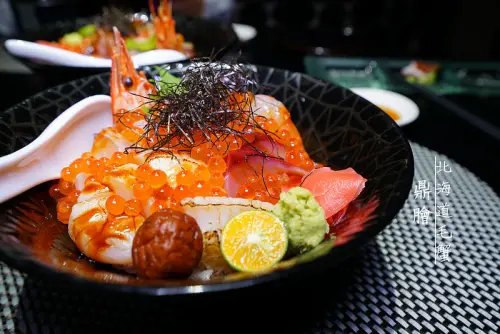 【台北日式】鼎膾北海道毛蟹‧無敵海景生魚丼！超值等你來挑戰│信義安和│