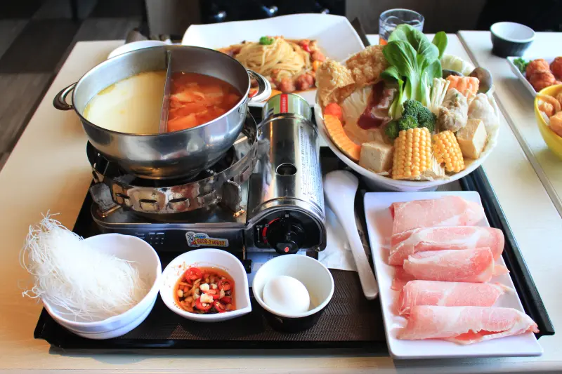 楊梅｜茶自點複合式餐飲(楊梅埔心店)．餐點選擇豐富適合聚餐氣氛溫馨不限時/無線上網/免服務費