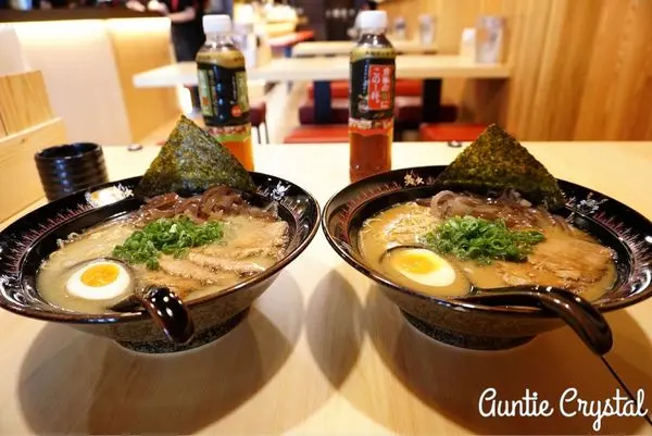 【新北美食推薦】板橋 炎火拉麵 創始店 濃郁豚骨拉麵 還有夏日限定冷麵嘯醬 超香芝麻醬搭配超Ｑ麵條 胃口不好點這道就對啦！