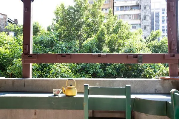 樓梯好陡 SteepStairs - 有溫度的老屋咖啡店