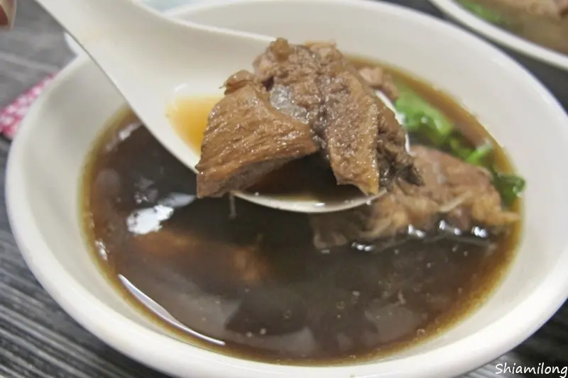 【台南】東區 ★ 米豆肉骨茶 - 老闆從新加坡帶回來的道地口味，喝過就會愛上的好味道