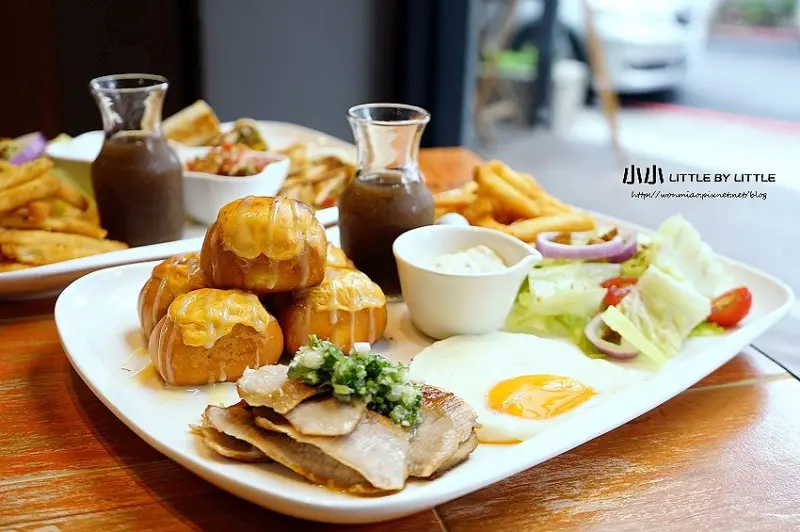 南京復興站早午餐 ✿ 小小 LITTLE BY LITTLE ✿ 大份量早午餐 / 免服務費 / 下午茶 / WIFI / 聚餐 推薦 (完整菜單 menu)