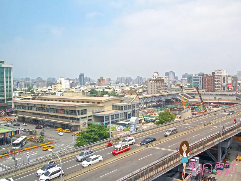 【住宿】高雄／三民「康橋大飯店Kindness Hotel（站前館）」．宵夜/優質商旅〃高雄車站