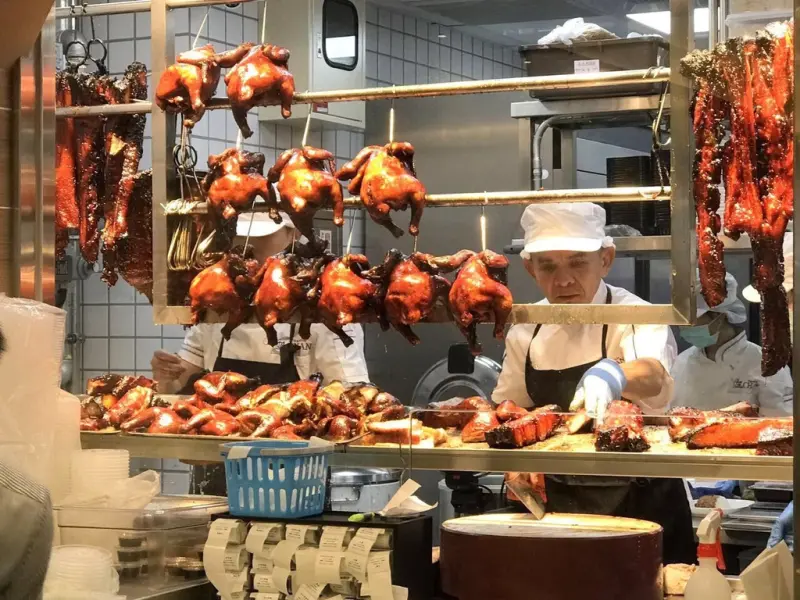 【台北】了凡香港油雞飯‧麵-首家米其林一星小販
