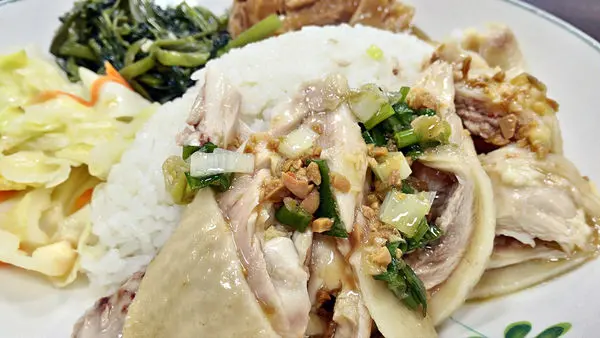 桃園安一海南雞飯-夏日該來一盤雞腿去骨、雞湯煮飯的海南雞飯、椒麻雞飯