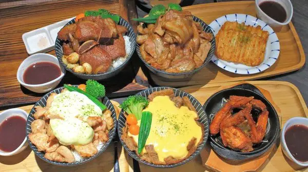 【桃園餐廳】開丼 燒肉vs丼飯-主菜滿到爆出來的超邪惡丼飯