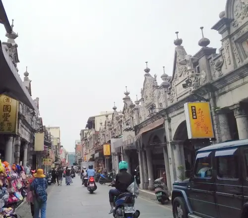 吃香喝辣盡在-大溪老街