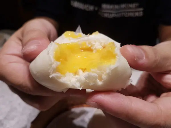 台北美食》點心道(西門店)。港式飲茶。新幹線送上現點現蒸。西門站