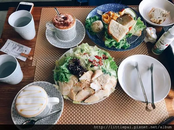 [新竹 x 美食] 冪 //餐點好吃/沙拉份量大/乾燥花的店內讓人很放鬆//不是網美也狂拍照啊!!