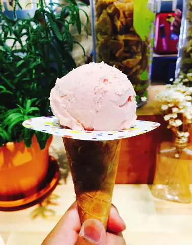 【瑞芳】利克商號Lick Lick ice cream｜老街道注入新文創元素