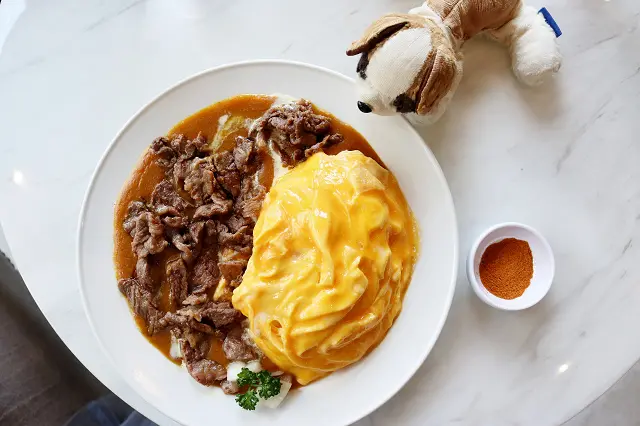 【台北美食】年終8個月cafe&deli-內湖美味咖哩飯．義大利麵．早午餐推薦