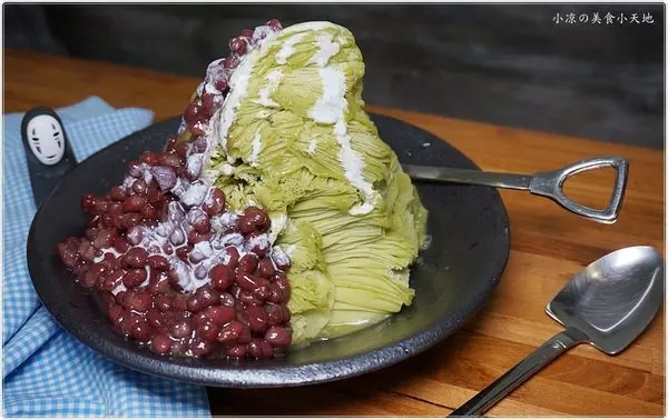 『台中。西區』帕斯布創意冰品║夏日冰品推薦，員林超夯冰品店來台中展店囉!一起來剷冰吧！繽紛水果枝仔冰、雪花冰、獨創肉鬆起司鬆餅，迎接繽紛夏天！