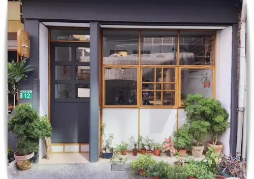 小巷裡的日系鄉村味咖啡店!! -「住牙Toothday」♡