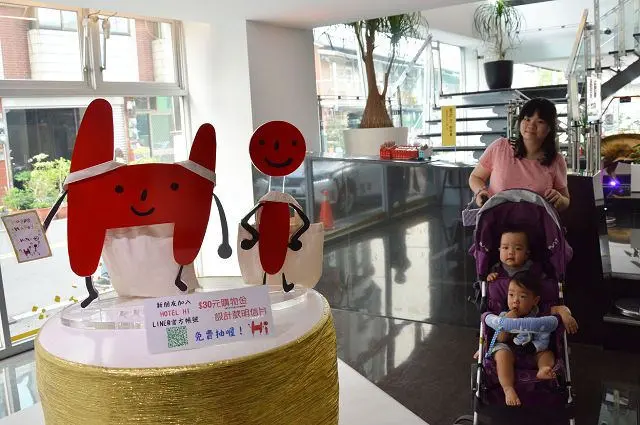 HOTEL HI(新民店)~嘉義市住宿推薦．房間寬敞舒適．充滿時尚設計感的裝潢擺設