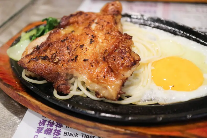 (板橋區美食)立將牛排/板橋莒光路/新埔捷運站/板橋平價美食牛排/服務親切/麵包.飲料.冰淇淋無限取用