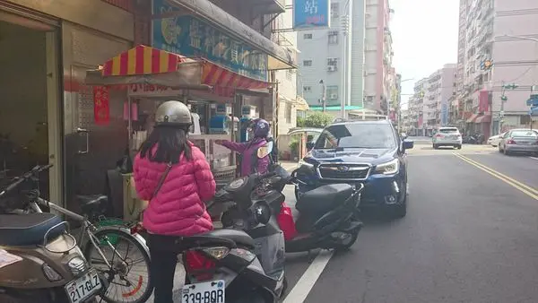 【桃園】桃園爆漿湯包/石媽媽小籠湯包