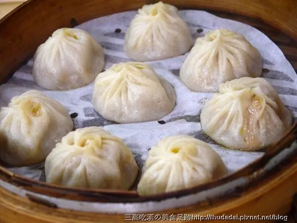 [老店食記] 台中－沁園春~好吃獨特的玫瑰包子