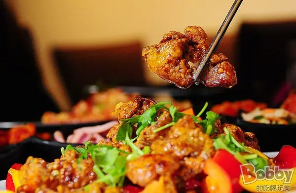 【新竹韓式料理】山上階梯-喜樂韓式餐廳.新竹北門街.韓迷們的最愛.韓式餐廳推薦（韓國炸雞/海鮮煎餅/明太子炒飯/小菜無限量提供）