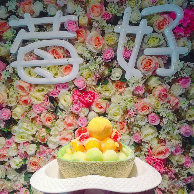 【彰化美食 -  莓好冰菓室Mei Hao】彰化冰店推薦║充滿乾燥花與鄉村風的雪花冰店！店家自製冰磚！不添加化學香精等成分！希望客人吃到安心又健康的冰！