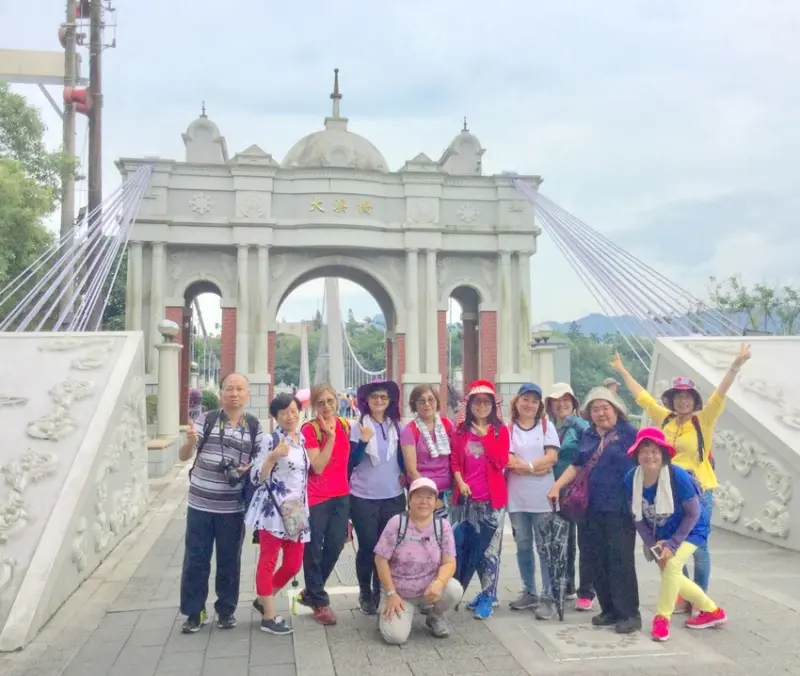 週四趴趴走大溪景點˙美輪美奐巴洛克風格的【大溪橋】