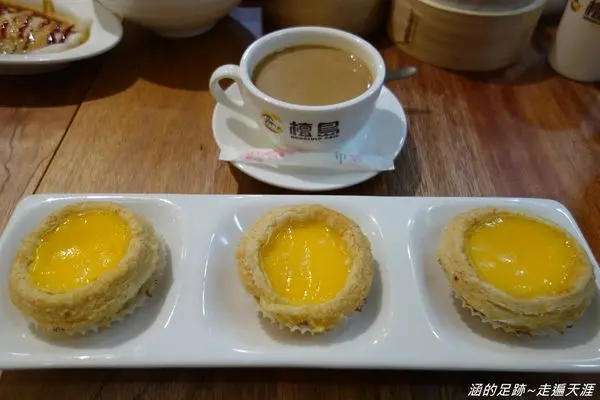 [食記] 台北信義區 - 檀島香港茶餐廳 ~ 超美味192層酥皮蛋撻與菠蘿油，道地香港好滋味