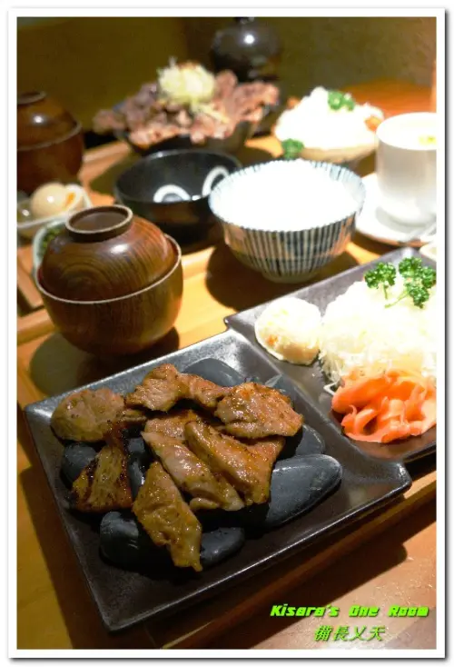 台中燒肉定食．備長炭烤香噴燒肉，大口吃飽飽無怨由！──備長 日本燒肉定食        
      