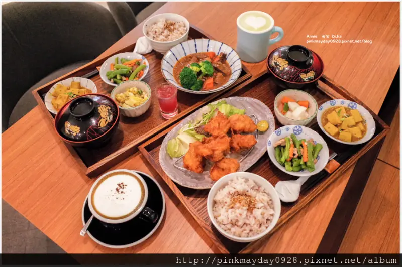 ✿台南✿ 就是低加啦～隱身巷弄內的全日早午餐 鮮嫩多汁的唐揚炸雞真的好美味阿 ➜ 嘀家 DiJia