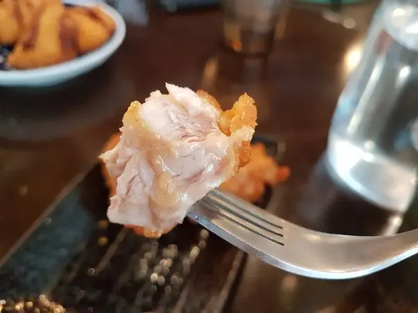 高雄美食》壹番堂日式洋食料理。日式。捨不得吃的華麗蛋包。中央公園站