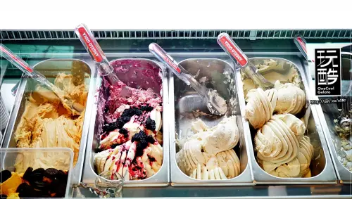 【OneCool gelato 玩酷冰淇淋】四平商圈冰淇淋～低脂，低糖，滑順口感，堅持使用天然素材，無添加人工香料的手作義式冰淇淋，必點阿法奇朵／白蘭地冰淇淋