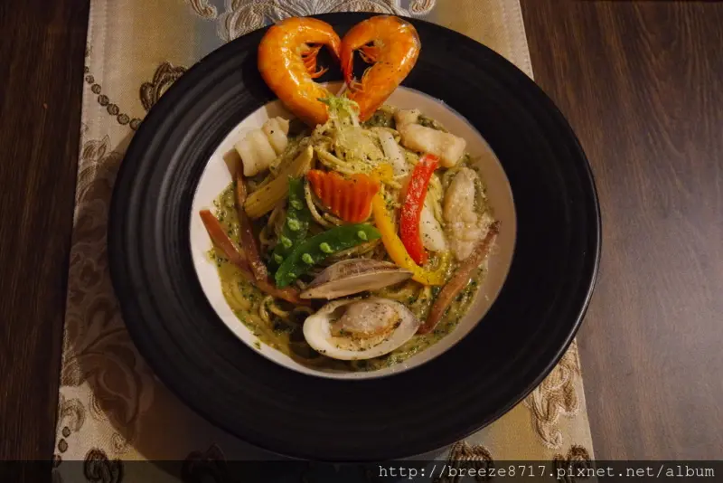 故事咖啡館（故事私廚）。出乎意料美味高CP值的低調咖啡館【台中】