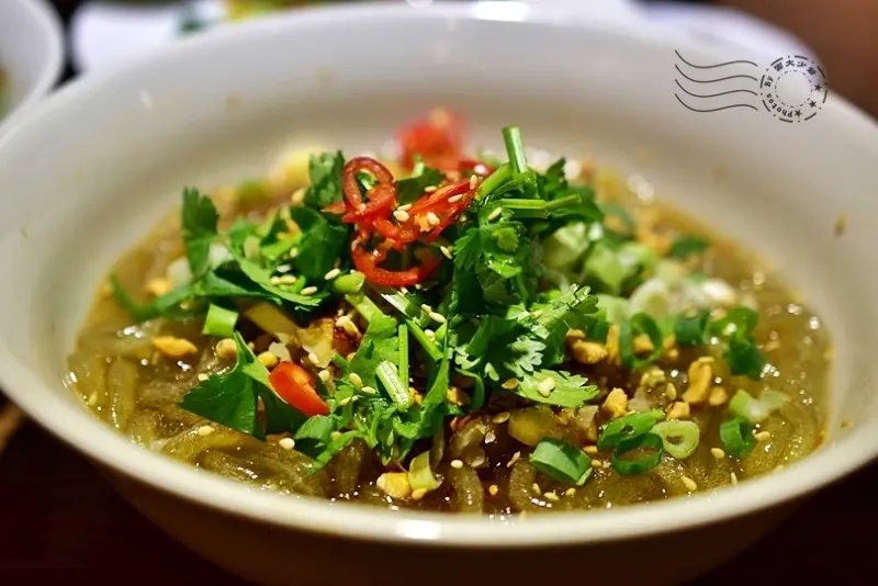 傷心酸辣粉(台北士林捷運站店)