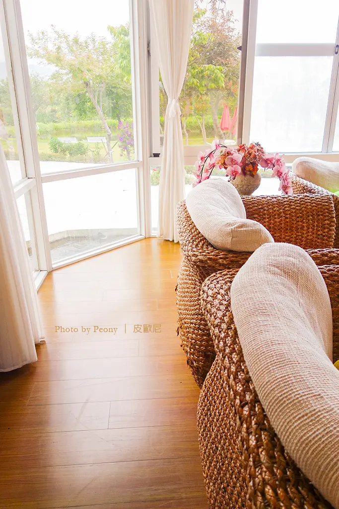 宜蘭 | 阿米哥渡假會館 / 獨門獨院 / 一加一房 / 湖岸景色、天然湧泉泡腳池  愛在樂活渡假村~