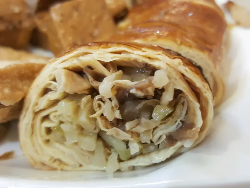 【食-新竹東區】亘記滷味工坊★冰鎮滷味☆川燙滷味★包入榨菜的美味煙捲