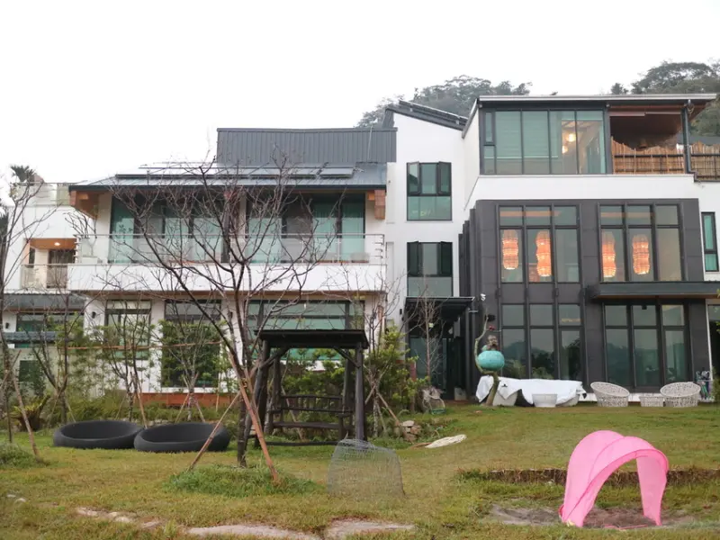 【南投.住宿】散步的雲-舒服開闊，值得梭哈假期的發呆時光